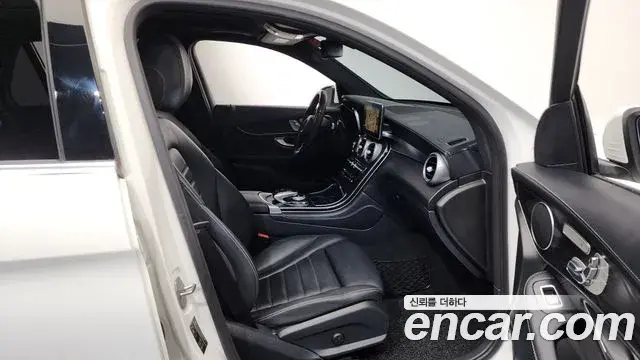 Mercedes-Benz GLC-Class 2018 — Фото 11/20