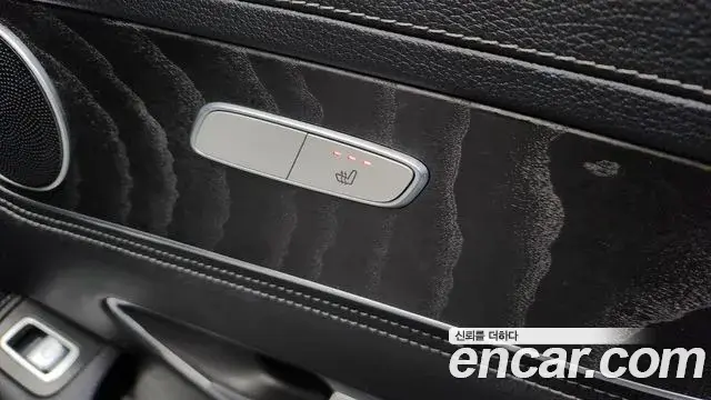 Mercedes-Benz GLC-Class 2018 — Фото 19/20