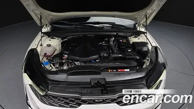 Kia K5 2020 — Photo 14/21