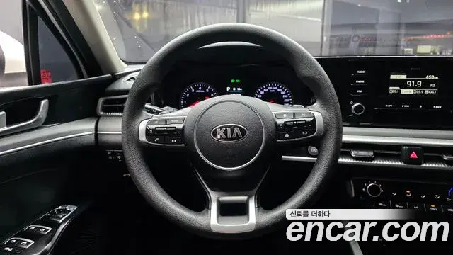 Kia K5 2020 — Photo 6/21