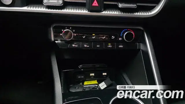Kia K5 2020 — Photo 7/21