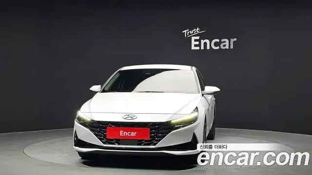 Hyundai The New Avante Hybrid 2023 — ფოტო 17/20