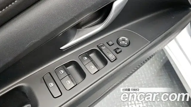 Hyundai The New Avante Hybrid 2023 — ფოტო 7/20