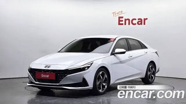 Hyundai The New Avante Hybrid 2020 — Photo 12/20