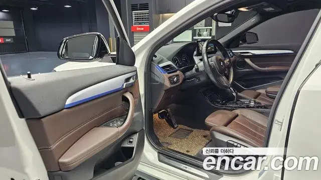 BMW X2 2023 — Photo 17/20