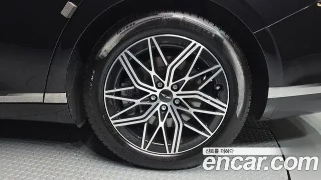 Genesis G90 2022 — Şəkil 11/20