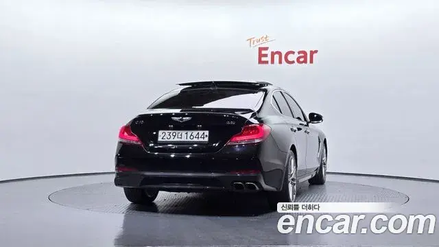 Genesis G70 2020 — Şəkil 1/20