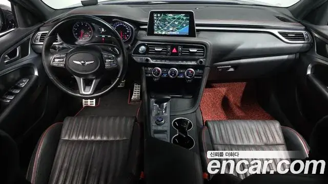 Genesis G70 2019 — Photo 16/20