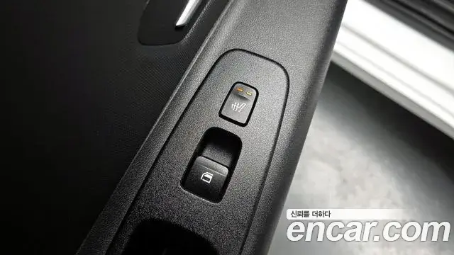 Hyundai The New Avante Hybrid 2020 — Photo 10/20