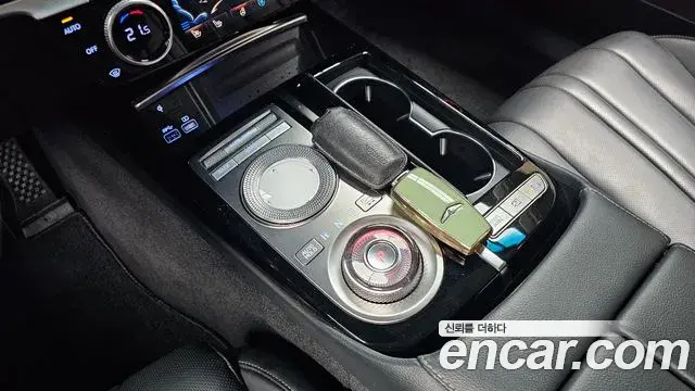 Genesis G80 2020 — Photo 17/20
