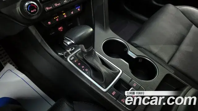 Kia Sportage The Bold 2021 — Фото 9/20