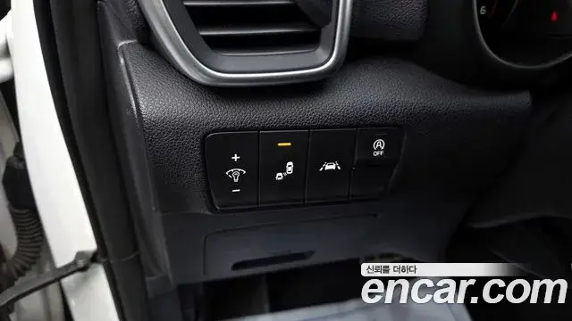 Kia Sportage The Bold 2021 — Фото 13/20