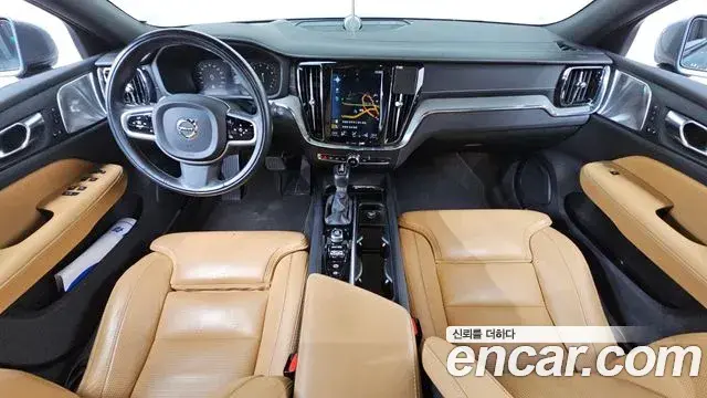 Volvo V60 Cross Country 2020 — Şəkil 1/20