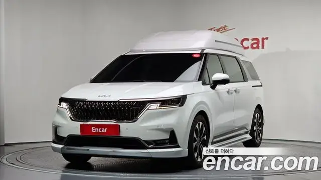Kia Carnival 2021 — Фото 1/20
