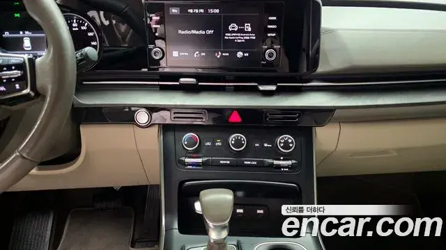 Kia Carnival 2022 — Фото 20/20