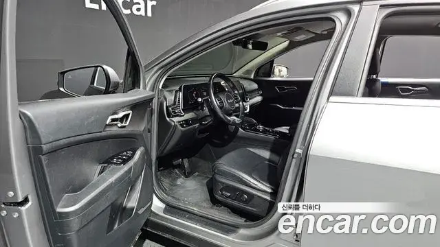 Kia Sportage 2022 — Фото 10/20