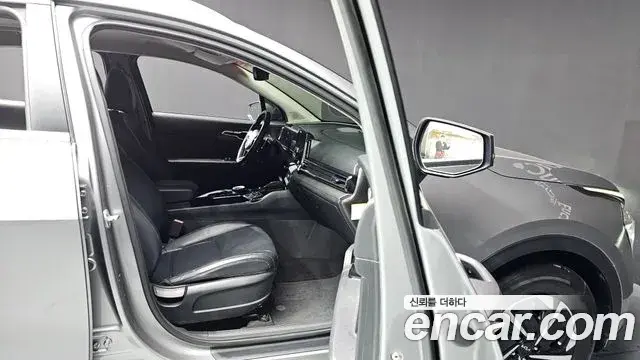 Kia Sportage 2022 — Фото 11/20