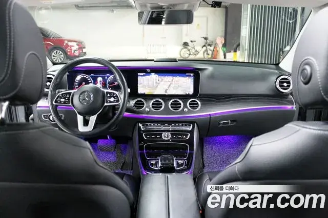 Mercedes-Benz E-Class 2018 — Şəkil 9/20