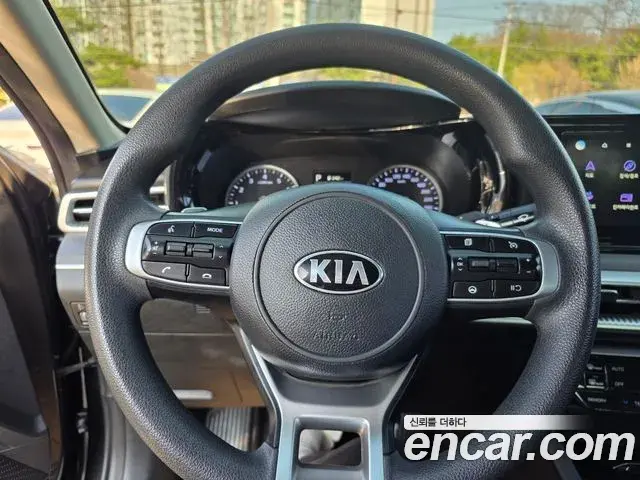 Kia K5 2020 — Фото 9/20