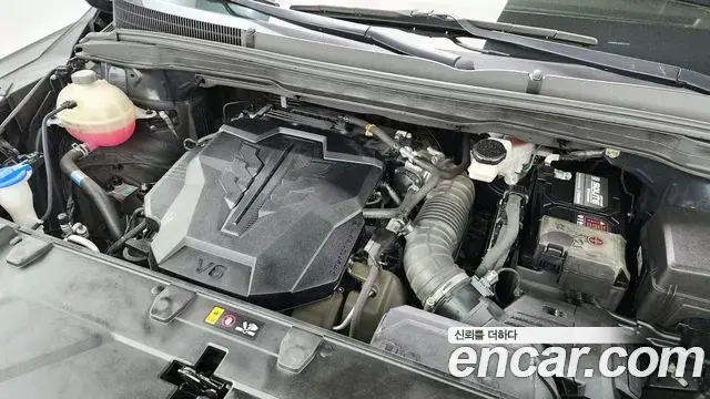 Kia Carnival 2021 — Şəkil 16/20
