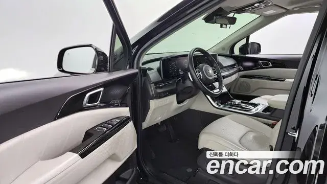 Kia Carnival 2021 — Şəkil 14/20