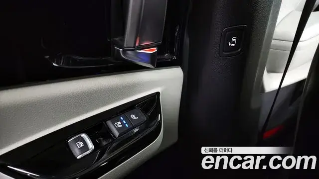 Kia Carnival 2021 — Şəkil 2/20