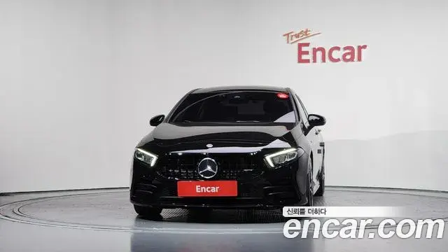 Mercedes-Benz A-Class 2022 — Photo 4/20
