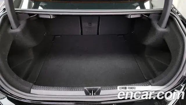 Mercedes-Benz A-Class 2022 — Photo 13/20
