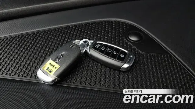 Hyundai The New Avante Hybrid 2023 — Şəkil 16/31