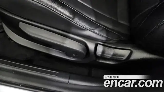 Hyundai The New Avante Hybrid 2023 — Şəkil 27/31