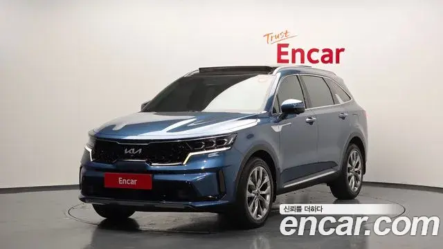 Kia Sorento 2022 — Фото 1/20