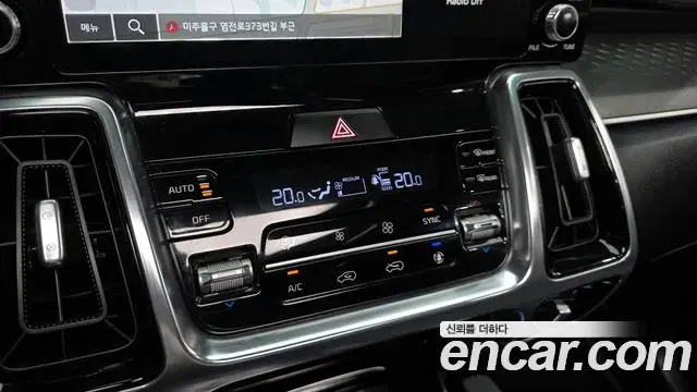 Kia Sorento 2022 — Photo 32/40