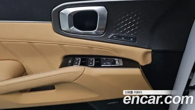 Kia Sorento 2021 — Photo 7/38