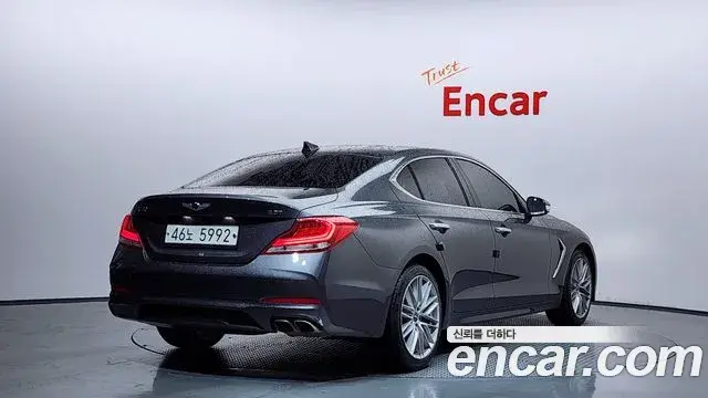Genesis G70 2019 — ფოტო 20/35