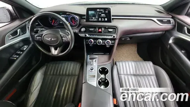 Genesis G70 2019 — ფოტო 13/35