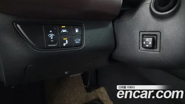 Genesis G70 2019 — ფოტო 8/35