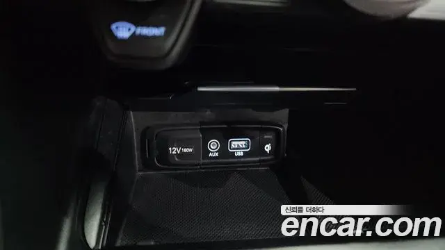 Genesis G70 2019 — ფოტო 2/35