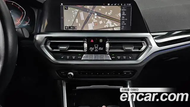 BMW 3 Series 2019 — Фото 14/20