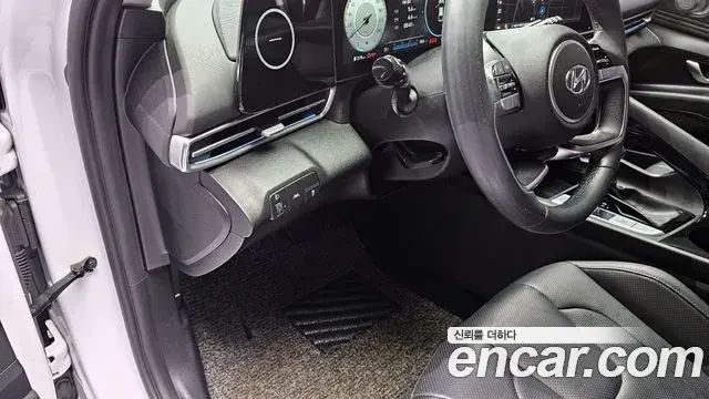 Hyundai The New Avante Hybrid 2020 — ფოტო 13/30