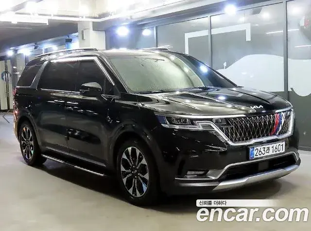 Kia Carnival 2021 — Şəkil 9/20