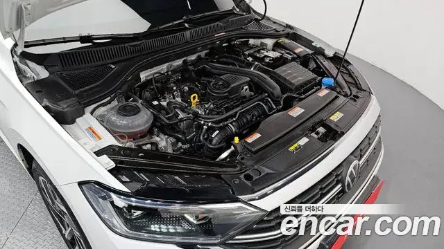 Volkswagen Jetta 2024 — ფოტო 29/35