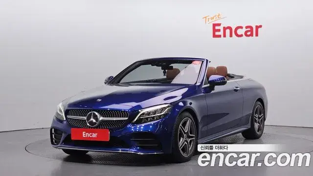 Mercedes-Benz C-Class 2019 — Photo 10/30