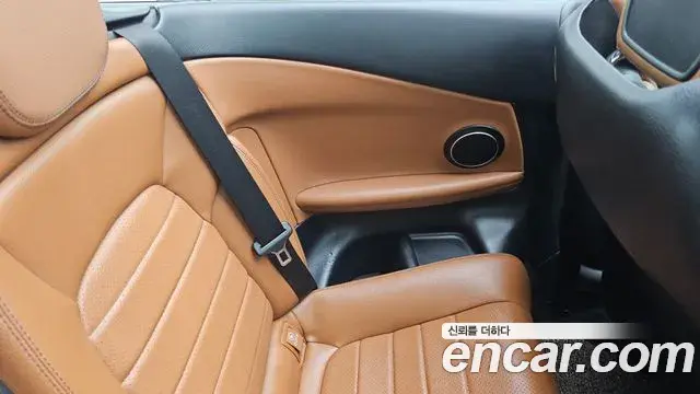 Mercedes-Benz C-Class 2019 — Photo 7/30