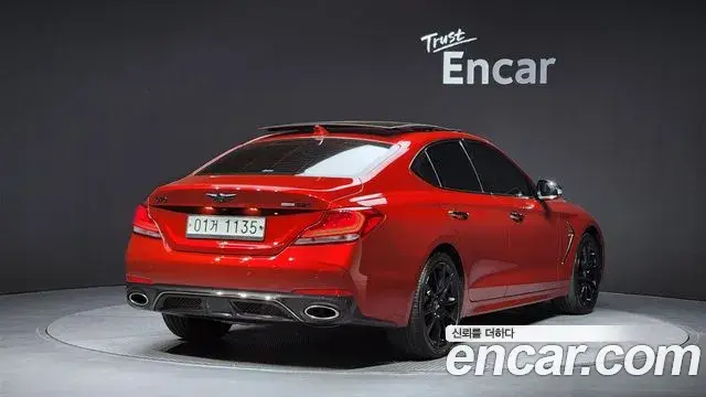 Genesis G70 2018 — Photo 10/20