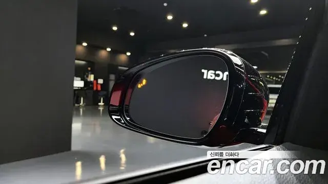 Genesis G70 2018 — Photo 9/20