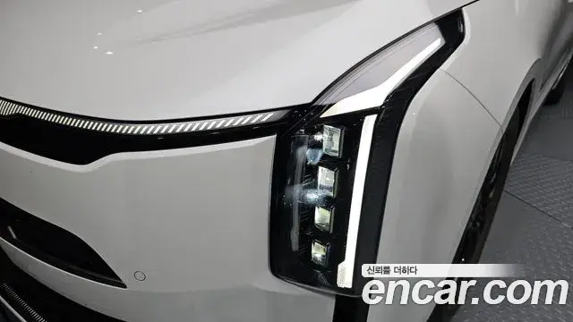 Kia K8 2025 — Şəkil 31/31