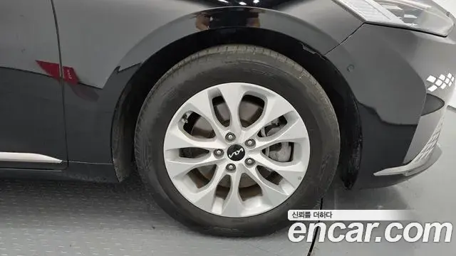 Kia K8 2022 — Şəkil 24/34