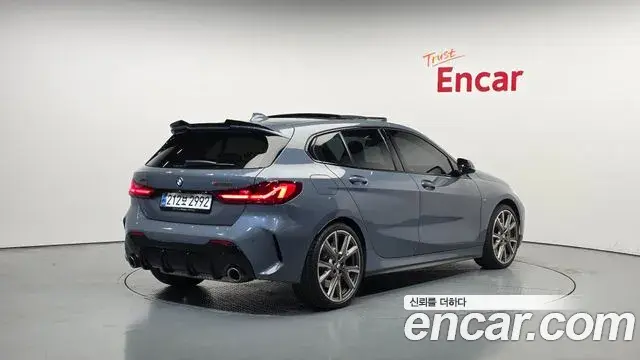 BMW 1 Series 2024 — Photo 18/20