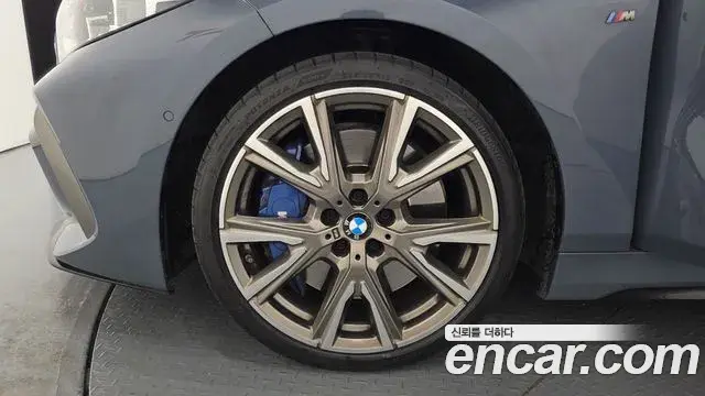 BMW 1 Series 2024 — Photo 19/20