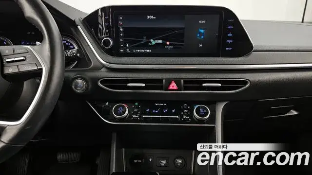 Hyundai Sonata Hybrid 2019 — Şəkil 11/32